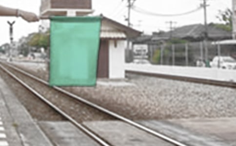 火車站里的暖心人作文400字(精選43篇)