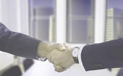 涉外禮儀:穿衣別出洋相