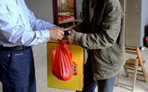 ���L�ܠ�������