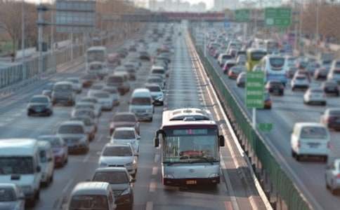 �茑܇�v�ܶ�ľ���130��