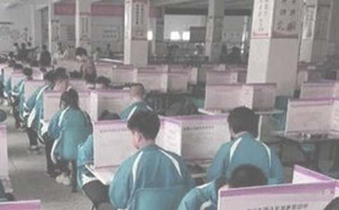 ���С�W(xu��)����