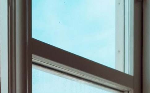 自己的窗戶擦亮了嗎優(yōu)秀作文