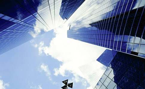 �°��k����B��I(y��)ί�к�ͬ