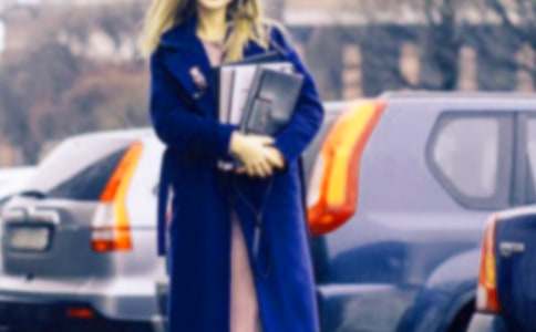 描寫(xiě)我的大學(xué)生活作文