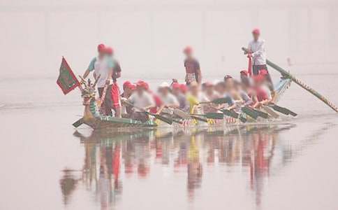 【推薦】端午的習(xí)俗作文四篇