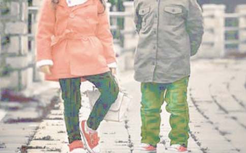 ���H��ʮ�q���烺Ůף�R�~