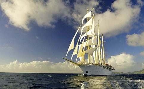 ���г�������800�֣��𺽵ķ���