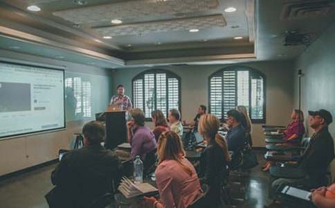 ��๫�_�n�̰�:��΢Ц��