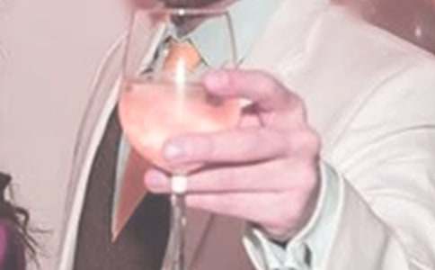 第一次偷喝酒作文