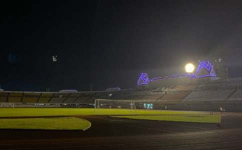 黑夜閃爍的微笑作文