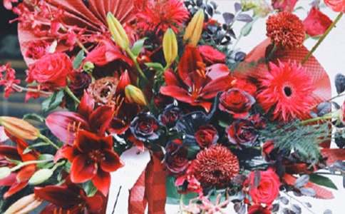 ���R���w֮ϲ�ͻ��@�R�~