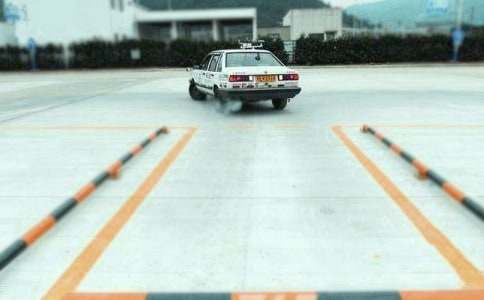 �{����Ŀ������(k��)����