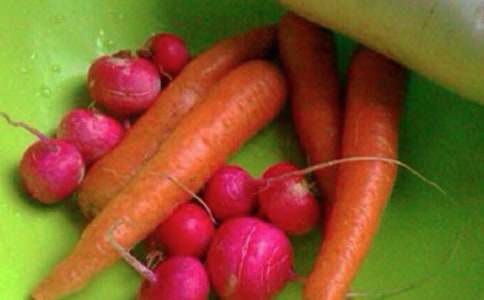 ��ཡ����ӳ��LСӛ䛵Ľ̰��O(sh��)Ӌ