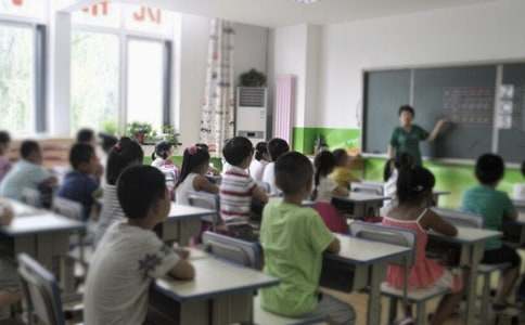 �̌W(xu��)�{(di��o)�У���Ӌ��C(j��)Ӳ�����̌W(xu��)�Č��`�c˼��