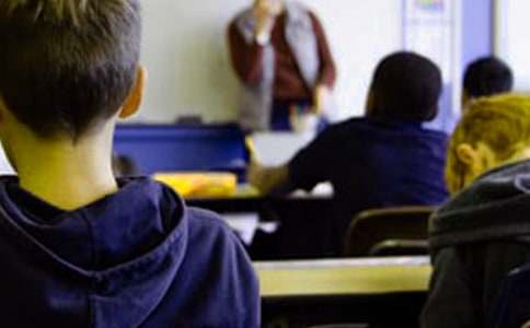 ���°�С�W(xu��)��������ȫ�����n�̰�