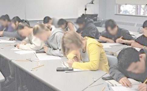 ����˾����ԇ�����c(di��n)��(f��)��(x��)