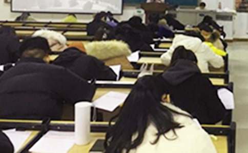 2017����˾����ԇ��һģ�M����(x��)