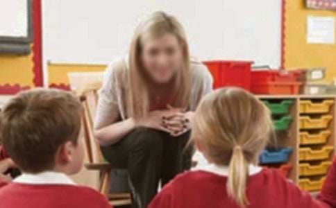 ���ώ��ĽǶȞ�С���������x����m�ČW(xu��)У