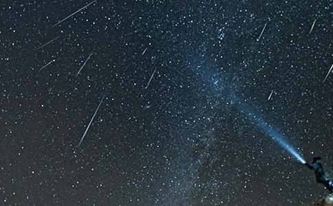 ���ǵĆ�ʾ����