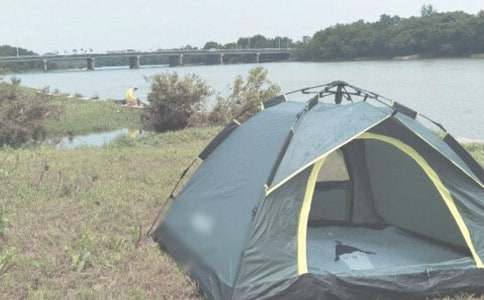 沙灘露營初一作文