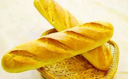 童話故事精選:踩面包的姑娘