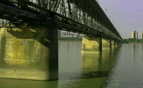 ����Ʒ����������600�֣�ͨ��28ƪ��