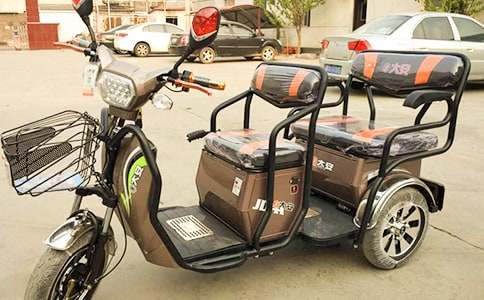 ����?sh��)���݆܇���?/></p>
<h2>����?sh��)���݆܇���?</h2>
<p>�����r�����f�����ֿ�Ҋ��܇���������f����݆܇��������������Ļؑ���</p><p>����С�r������ϲ�g����������һ���҆����������������҂������Ђ��A����L�����������҂���߀���ԝL�ӵ���ʲô�|�����������ش�������Ǿ�����݆܇�����������҂�������܇��������?sh��)?Ԓһ�������D�X��Ц����݆܇��ʲô����܇ѽ���������f�����ǿ����������F�Č�ؐ������</p><p>���������������Ԟ���݆܇�Ǡ��������F�Ė|�������ǽ�(j��ng)�v�^һ�������֪�������������һ��������������һ�ӽ��Һͱ���ؼ����ڹՏ����r�����ڹյ�̫����܇�]�Єxס��ֱ�ӛ_������������󺰵��������������Һͱ����s�o����܇����߅��·�˿�Ҋ������һ�����æ����K�������҂���ƽ���o�£�����݆܇�s�ѽ�(j��ng)���ò��ɘ��������ص������������]�й�������݆܇�����������҂��Л]�б������������҂��]�r�����ŷ����ā���ԭ��ҹҹ���������F�Č�ؐ���҂���������݆܇��</p><p>�������������С�W��һ��������ͻȻ��WУ���V��������ȥ������ ���@����Ϣ���ҡ��ۡ���һ��������������߀�úõ�����ô�f�߾����������Ҳ�Ը���Š����x�_��ֻһ���Ń����ĵĿޡ�</p><p>�����]�Р���?sh��)����������ƺ��������S����Ҳ��Ĭ���S��������S������Ԓ���]���f����</p><p>�����F(xi��n)�ڣ�����܇�������݆܇�����ƺ��ֿ����ˠ���?sh��)���Ӱ�?/p><h2>����?sh��)���݆܇���?</h2>
<p>�����ڼ��d���S�r�����Կ�Ҋ����݆܇������Ȼ������һλ�Ϡ����o�ҵ�ӡ��������</p><p>�������c��(ji��)��һ�����Һ͋����ĚW�г������������݆܇��ȥ����Ȼ�҂���Ҋһλ�Ϡ���������һ�v�ƿ��݆܇�������҂�ӭ��ȥ��������������׉K�X���Ϡ����f����ÿ�����K�����҂��X�úܱ�������������݆܇��</p><p>��������݆܇�����Ҳ��м��ش������@λ�Ϡ���������s����ʮ�q���е����������W�װl(f��)���MĘЦ��������һ����ɫ��`�������҆��������Ϡ��������@ô��q��(sh��)�����@�ӵ���݆܇�����ۆ������Ϡ�����Ĭ��Ƭ���������f�ص��f������Ȼ�������҃����������Ҿͳ�������݆���oՓ�����ġ����������������g�����@�ӣ�һ�굽�^Ҳ�ܒ�һ�f��һ�������������όW����܇�Q���������һ�_һ�_̤����ѽ��Ҫ�������@������վ��������</p><p>���������������ڴ��ϣ������Ϡ���?sh��)�Ԓ���@ô��Ěq��(sh��)����������Ȼ����Լ������w����������������Ը���ڼ����帣��Ҳ��Ը׌ȫ�����I���ӡ��Ҿ������ĈԳֲ�и�ľ������ґ�ԓ�����W������ϧ�F(xi��n)�ںõ������������x����</p><h2>����?sh��)���݆܇���?</h2>
<p>����С�r�����Ҽ�ֻ��һ�v늄�܇���Á��������όW�ܲ����㡣</p><p>����ӛ�����궬���Ҫ���R�r������������ѩ��Ҫ��������늄�܇���͕�׌�O�Ӹе��؄e�ĺ��������Ա���Iһ��������݆܇�����Ǡ�����8000�K�X�I��һ�v���{��ҵ�늄���݆܇���ҿ����˷ǳ����d��</p><p>����һ��һ�ȵ�ѩ�첻֪���X���������g�������T�����µ���݆܇�����όW�����@��������߀�����䣬��ͣ�ض����ң�����Ȼ�����䲻�����������Ϳ��o��������Ҳ�����f��ֻ�ǌ����w�o�o�������ڠ���������</p><p>�����@�rѩ���·������f������Ȼ�����.�Ҹ����Ǡ������Լ������ںͺ�ˮ�Q������������Ҫ��ϧ�F(xi��n)�ڵ����Õr������Ҫ��ؓ��������Đۣ�Ҫ�J��W��֪�R�������óɿ����؈󠔠�����</p><p>�������ˌWУ�Ĵ��T�����������˱����ұ���ѩ����·����ͽo��һ�т���Լ��s�����^վ��ԭ����������ʮ�������D�����������ª�����Ӱ������������������ؼҰɣ��e��ð����������Ц���_�Ҕ[�˔[�����ž����D���x�_�������ٴλ��^���r��������������݆܇�ѽ�(j��ng)��ʧ�ڰ�ãã�Ĵ�ѩ�������µ��Ǡ�������Đۡ�</p><p>�������������������W�������e�ڳɼ����_ʼ��ð�l(f��)��������ֻ���ɋ�����������׌�����ڼ����B(y��ng)�����^�ˎ��������������֏ͽ������R�����^�m(x��)�����όW��</p><p>������������֪�������ҵĐ۾����@����Ĵ�ѩһ�������hҲ��(sh��)�������</p><p>������?sh��)���݆܇���ġ����P���£�</p><p><a target=