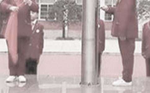 升國旗作文600字(精選26篇)