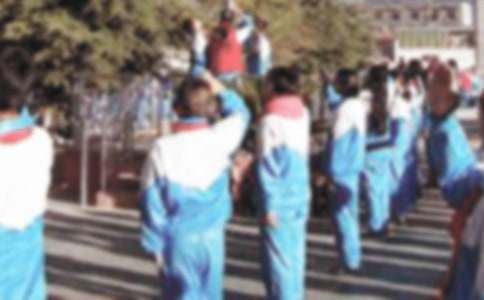 幼兒園升國旗講話稿(精選17篇)