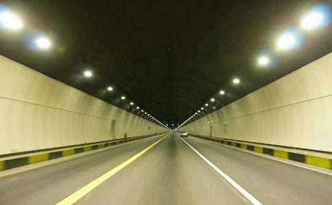 �r(sh��)����������200��