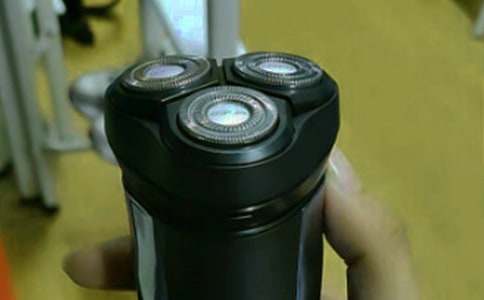 送給爸爸的剃須刀作文范文