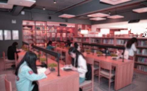 һ���D��������700������