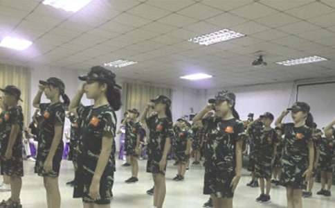 2018���A�Ў�����WӢ�Z��������I֪ͨ