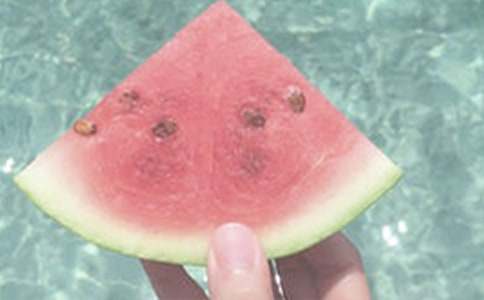 ���յ�����600����ƪ