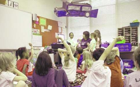 關于小學生人物作文(通用25篇)