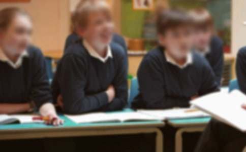 ���°�С�W(xu��)������p��(z��i)�̰�