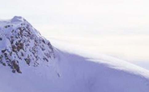 ��ѩɽ����700��