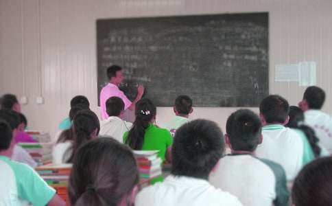 �Ϻ��ڶ����I(y��)��W��ͨ���ЌW���C�����|(zh��)�u�r��Ϣʹ���k��