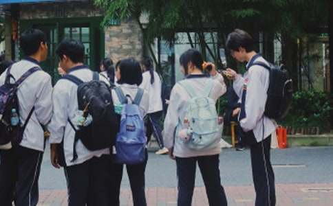 中學生作文 成長中的感悟