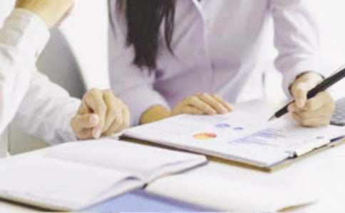 �����Z�ԵĄ�(chu��ng)�¼������Y(ji��)