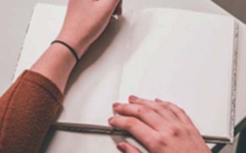 【精品】素材積累作文合集5篇