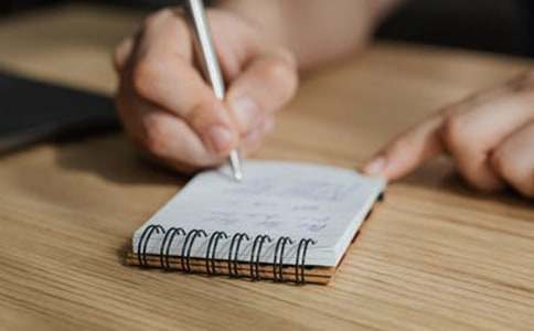 英文作文日期格式的講解