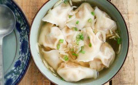 媽媽的餛飩作文(通用8篇)